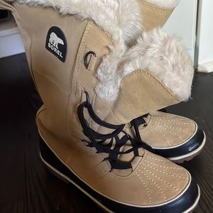 Sorel Tivoli Tall Boots Size 10
